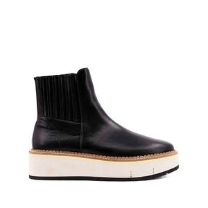 Shu Shop Yazy Boot in Nude
